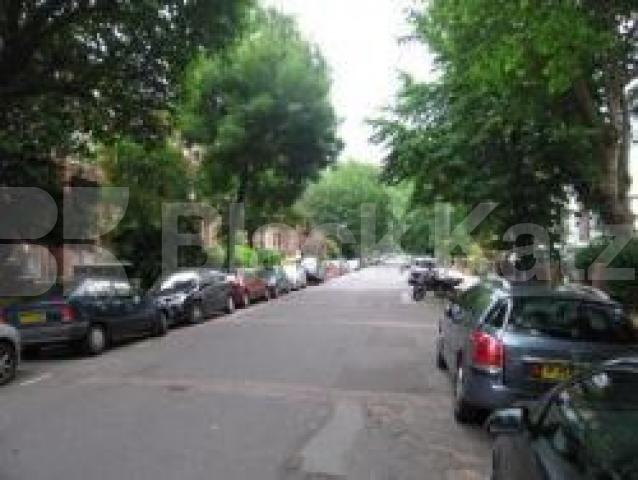 			4 Bedroom, 1 bath, 1 reception Flat			 Fellows Road, SWISS COTTAGE NW3